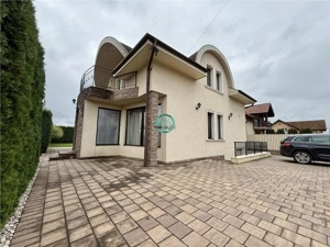 Casa cu 4 camere de vanzare, 600 mp teren, in Sancraiu de Mures