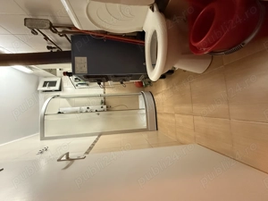 Vând apartament 2 camere Ultra Central in Ștei ! - imagine 9