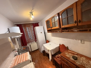 Vând apartament 2 camere Ultra Central in Ștei ! - imagine 8