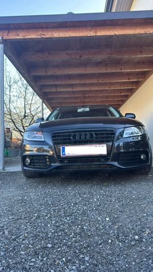 Audi A4 2.0 TDI 143 CP Stabil, elegant și serios!