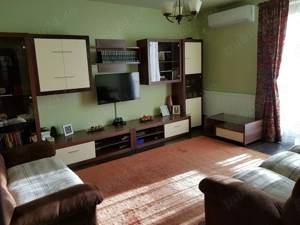 Inchiriez apartament cu 2 camere, la vila, Giroc