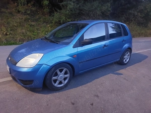 Ford fiesta 1.3 benzina proprietar 