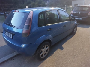 Ford fiesta 1.3 benzina proprietar  - imagine 3