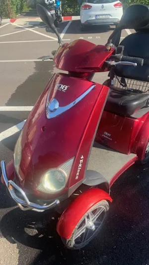 Vand scooter electric 4 roti - imagine 2