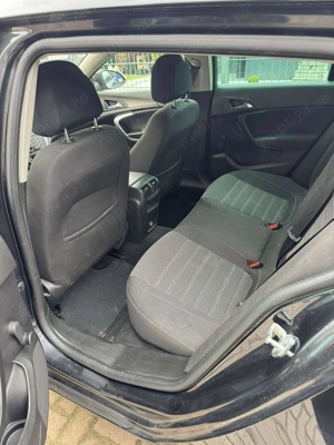 opel insignia inmatriculat 2012 impecabil fara  rugina sau variante schimb   - imagine 5 opel insignia inmatriculat 2012 impecabil fara  rugina sau variante schimb   - imagine 5