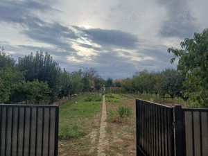 Vând teren  între ape Câmpia Turzii