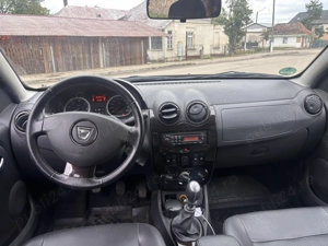 Vând Dacia Duster 2011 - imagine 2