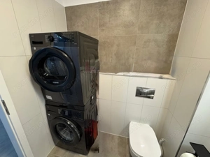 Apartament central in City of Mara - imagine 9