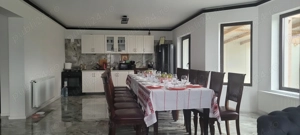 VILA de închiriat în regim hotelier Brasov  - imagine 2