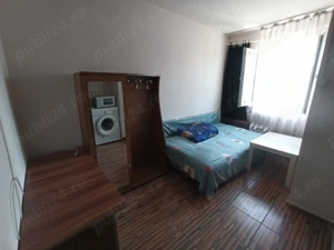 Proprietar ofer garsoniera spre inchiriere