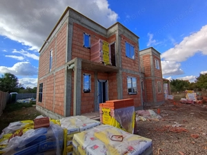 Sanandrei Duplex cu Perete Dublu, Proiect Modern - imagine 3