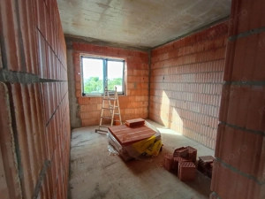 Sanandrei Duplex cu Perete Dublu, Proiect Modern - imagine 8