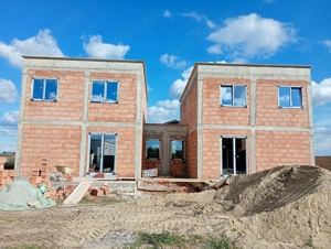 Sanandrei Duplex cu Perete Dublu, Proiect Modern - imagine 5