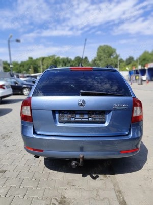 Skoda Octavia 2009 1.6d - imagine 4