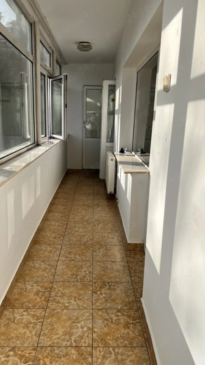 Casa cu 4 camere, curte si garaj - Zona Teilor - imagine 3