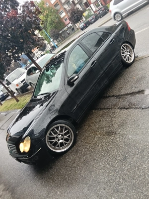 Mercedes C 220 -Anul 2004 - imagine 4 Mercedes C 220 -Anul 2004 - imagine 4