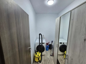 Proprietar   Închiriez apartament modern cu 3 camere, 79 m , bloc nou, parcare - imagine 5
