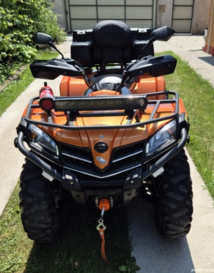 De vânzare  CFmoto 520 L cu servo