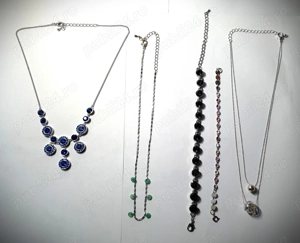 2) Bijuterii vechi (40 - 35 lei)