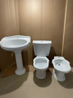 Set obiecte sanitare, lavoar + picior, wc, bideu, model RETRO, folosit