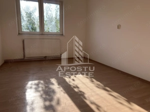 Ap cu 3 camere decomandat,de vanzare, et1, 800mp teren, intre Giarmata/Dumbravita - imagine 2