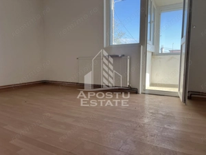 Ap cu 3 camere decomandat,de vanzare, et1, 800mp teren, intre Giarmata/Dumbravita - imagine 4