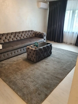 De vânzare Apartament 3 camere decomandat 