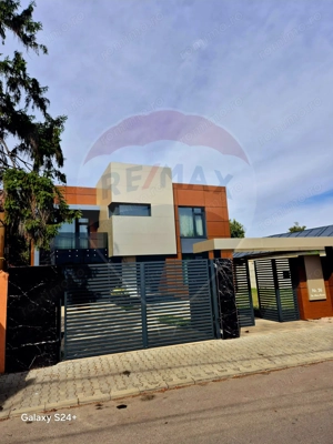 Casă / Vilă cu 4 camere de vânzare în zona Central - imagine 3