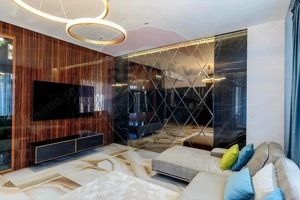 Casă / Vilă cu 4 camere de vânzare în zona Central