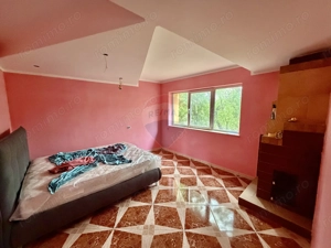 Casă / Vilă cu 8 camere - imagine 11