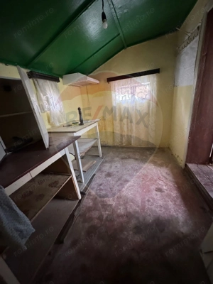 Casă / Vilă cu 3 camere în Răchitosu - imagine 7