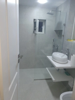 De vânzare Apartament 3 camere decomandat  - imagine 7