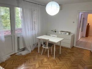 Apartament cochet 3 camere central, renovat, zona verde - imagine 3