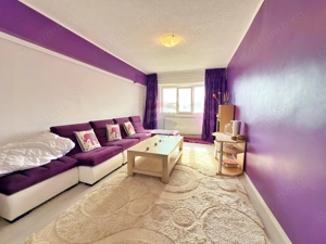 Apartament cu 4 camere de vânzare în zona Aurel Vlaicu