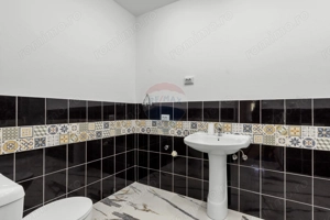 Casă renovată recent, zona centrală Pecica - imagine 13