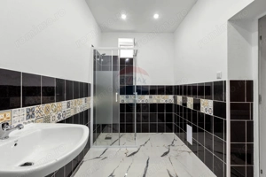 Casă renovată recent, zona centrală Pecica - imagine 14