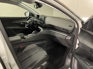 Peugeot 5008 - imagine 9