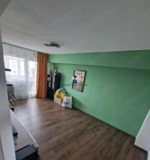 Vanzare Apartament 4 Camere Decomandat Bd.Alexandru Obregia