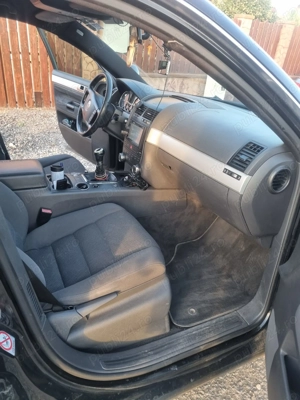 Vând Volkswagen Touareg 2.5 tdi 174cp soft STAGE 1 208cp an 2007 manual 6trepte - imagine 3