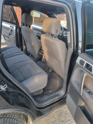 Vând Volkswagen Touareg 2.5 tdi 174cp soft STAGE 1 208cp an 2007 manual 6trepte - imagine 4