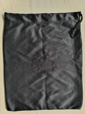 Saculet protectie SkullCandy ochelari ski, binoclu, lentile foto, etc.