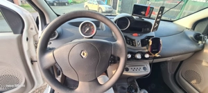 Renault Twingo 1.2 benzină 4 cilindrii