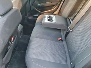 Peugeot 308 1.2L PureTech S&S EAT8  - imagine 8