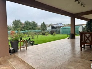 Casă superbă spatioasa intr-o zona linistiota aproape de oras - imagine 7