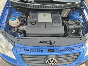 Volkswagen Polo 1,2 benzina, prima înmatriculare 2007 - imagine 3 Volkswagen Polo 1,2 benzina, prima înmatriculare 2007 - imagine 3