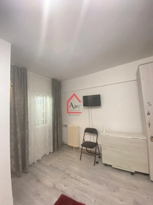 Garsonieră, Renovată, etaj intermediar, la bulevard, zona Frumoasa - imagine 3