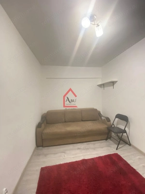 Garsonieră, Renovată, etaj intermediar, la bulevard, zona Frumoasa