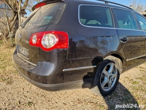 Dezmembrez Passta b6 2.0 tdi BMP xenon - imagine 4