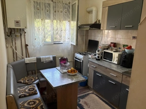 Apartament 1 camera etaj 1 cu centrala