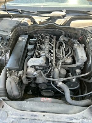 Dezmembrez Mercedes w211 facelift 2.2 cdi 136 cp - imagine 4